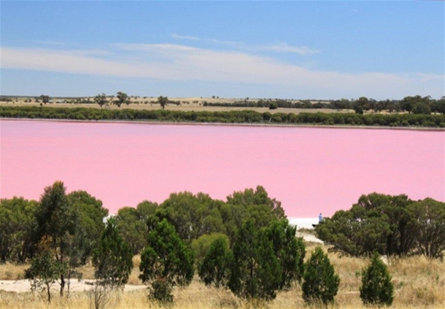 Lake Retba Lake Retba